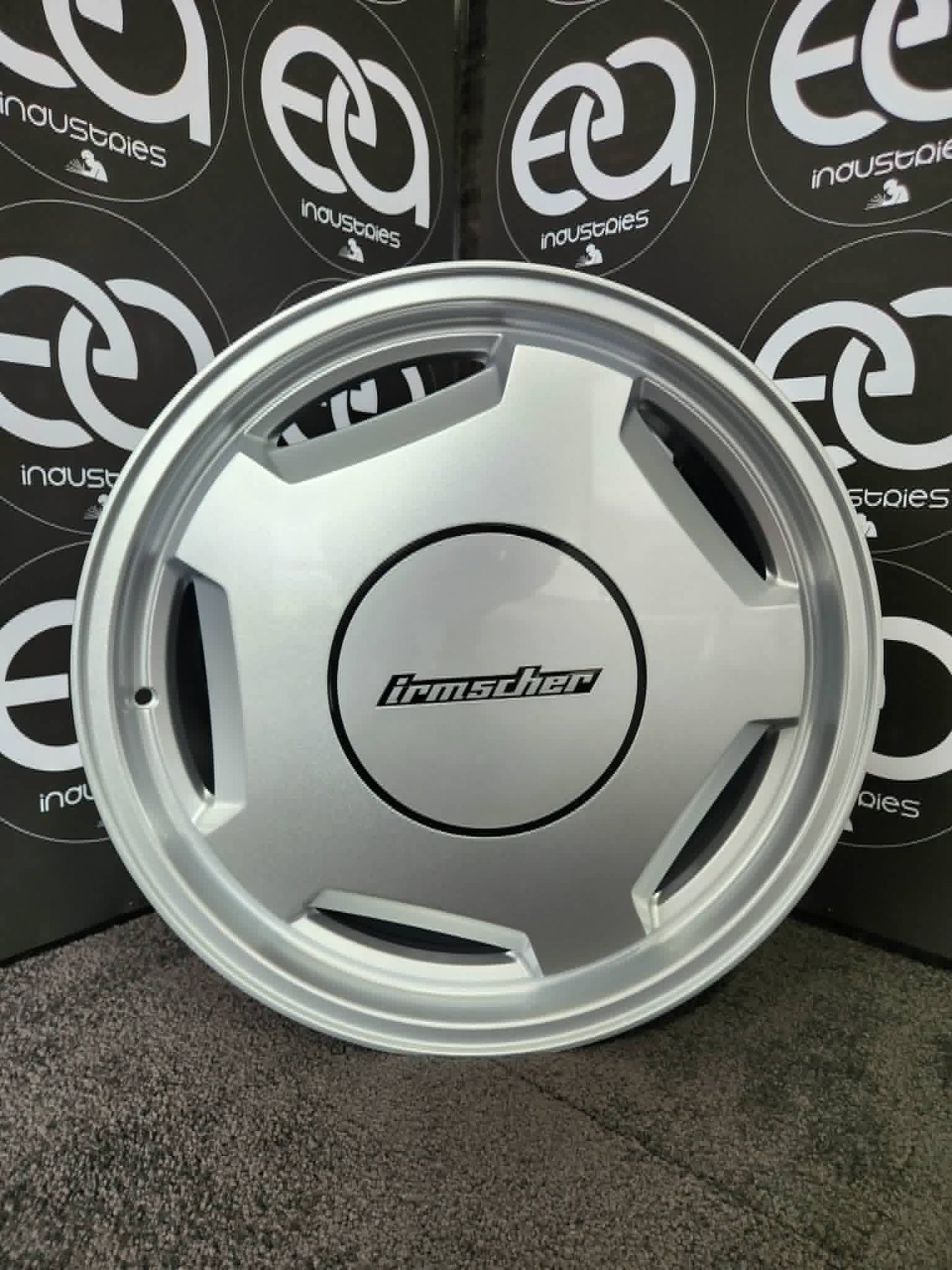 19 inch Irmscher style silver wheel rim showroom view