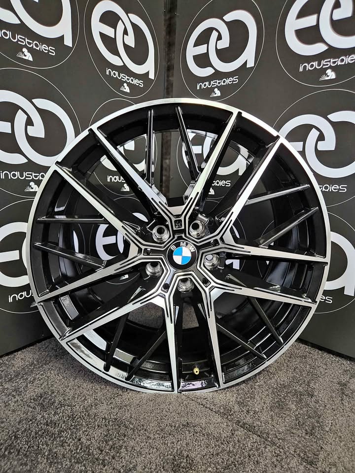 19 inch BMW RF11 style black machine face wheel rim showroom view