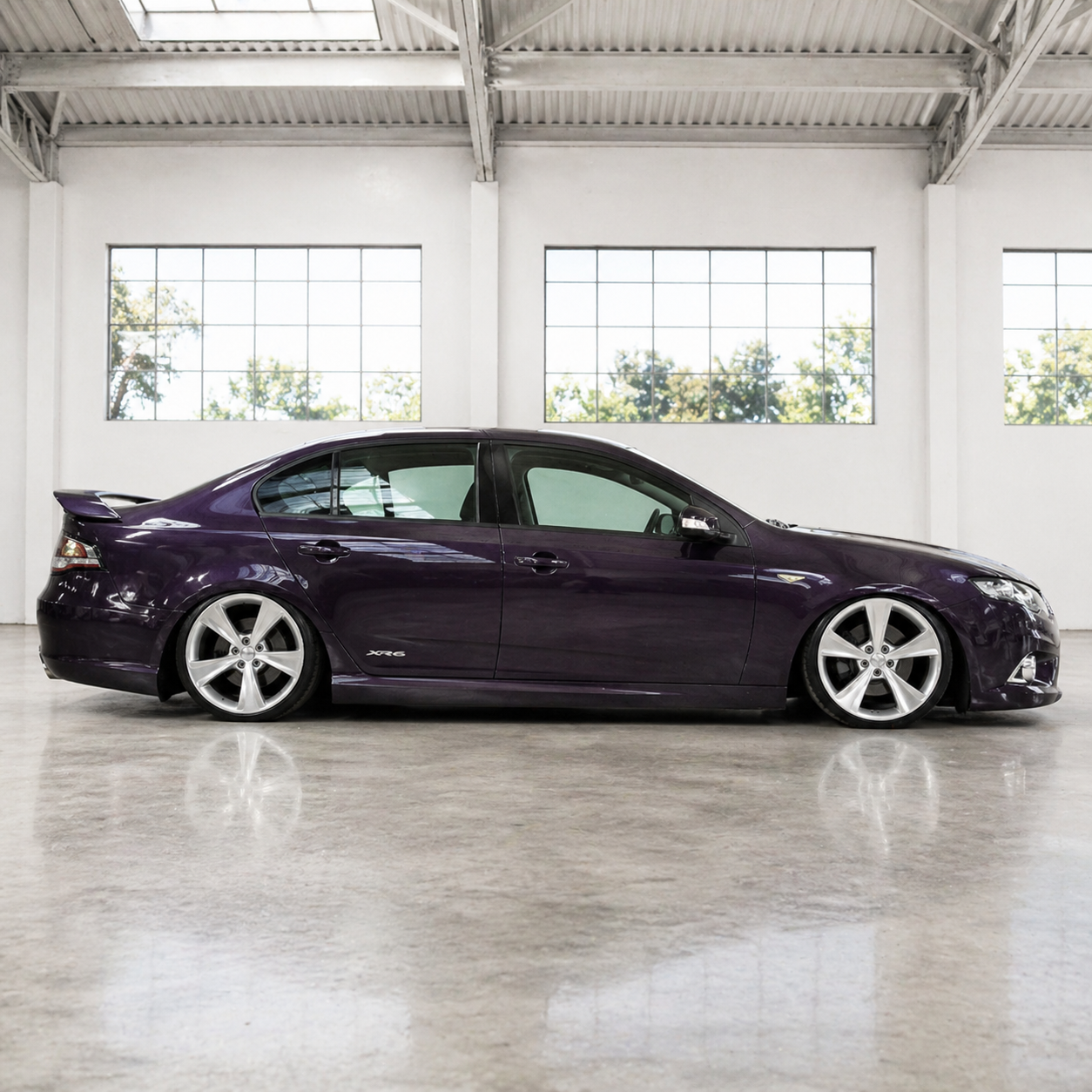 Suits Ford Falcon BA BF FG FGX - Argent Style 22x8 Hyper Silver Machine Lip Wheels