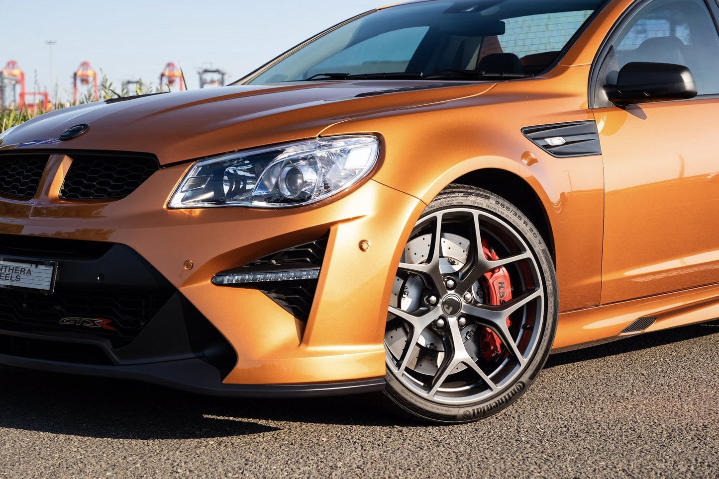 GTS-8 HSV Maloo GTS-R vehicle image 3