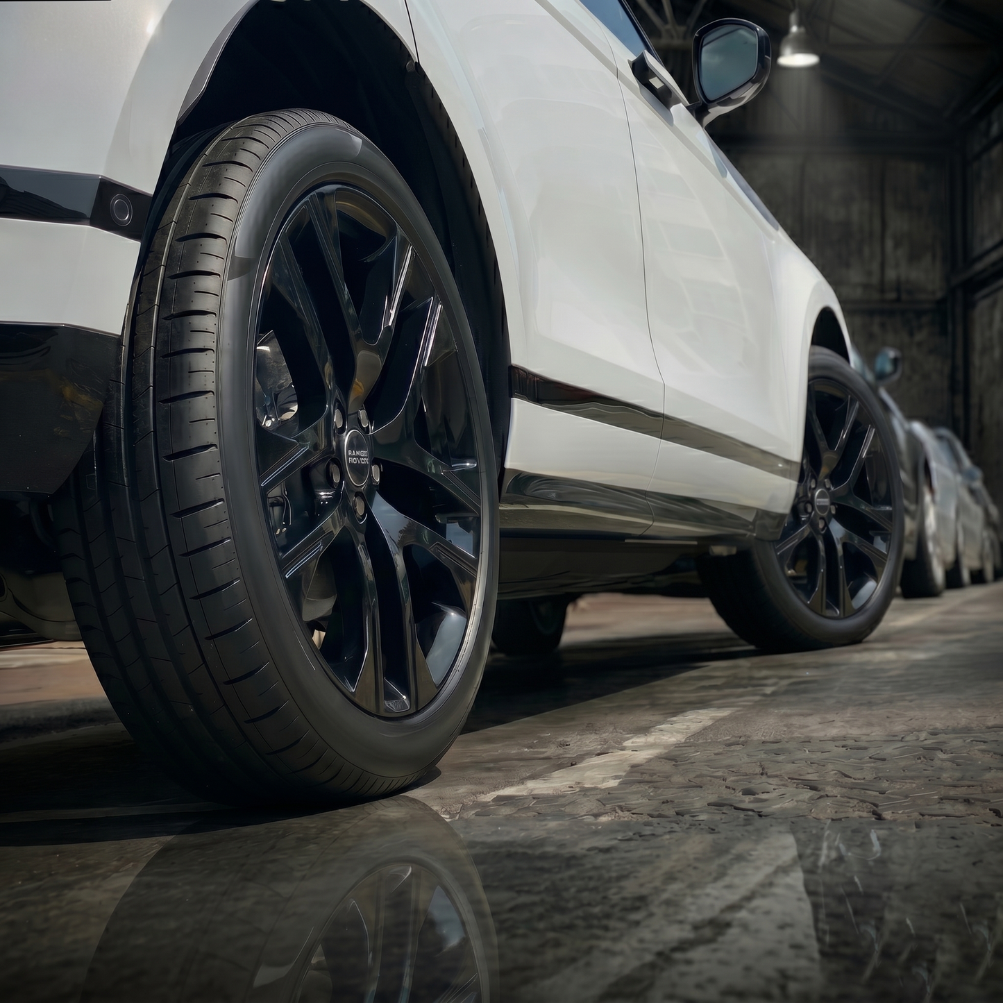 Suits Range Rover Vogue Sport Defender Discovery - Range Rover Style 22x9.5 Gloss Black Wheels