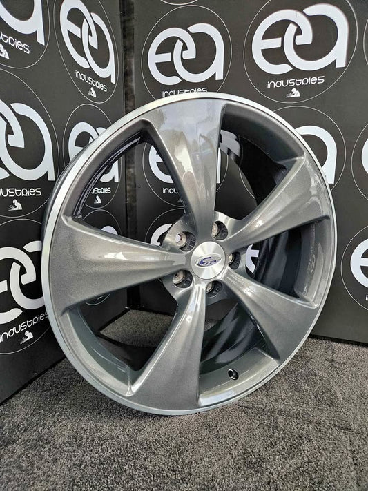 Ford Dark Argent style wheel rim in hyper dark grey showroom view