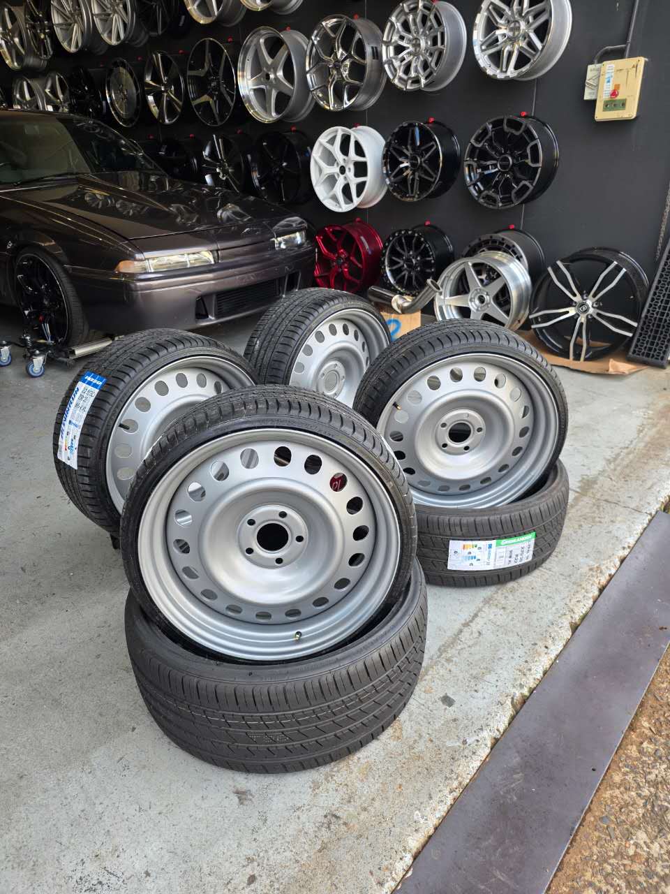 20-inch silver Chaser wheels with tyres at EA Industries